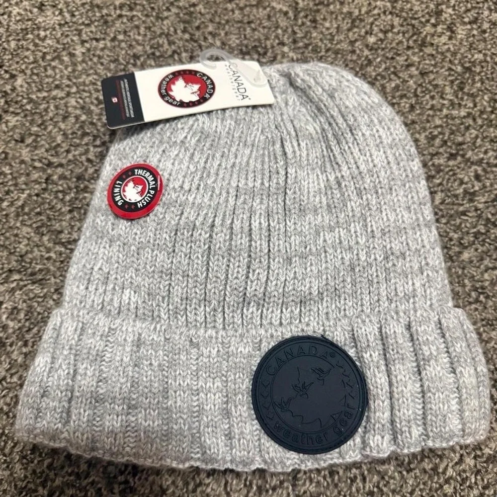 Canada Weather Gear Gray Ribbed Beanie Thermal Plush Lined Winter Hat NWT